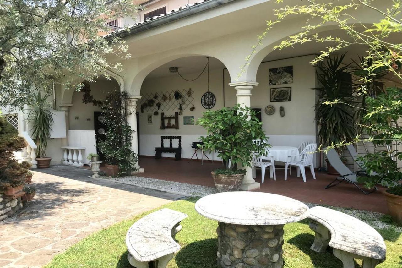 Casa Beretta Lägenhet Garda  Exteriör bild