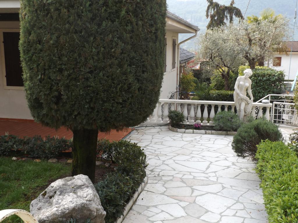 Casa Beretta Lägenhet Garda  Exteriör bild