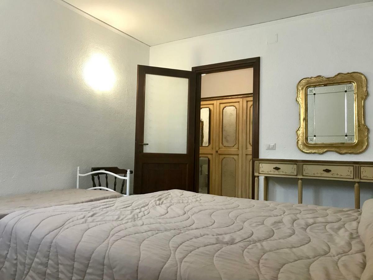 Casa Beretta Lägenhet Garda  Exteriör bild
